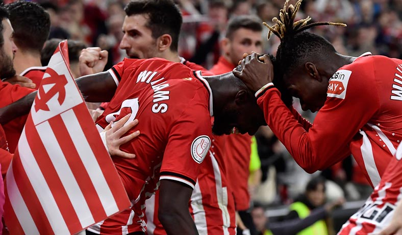 Inaki Williams celebra un gol ante el Barcelona en Copa del Rey