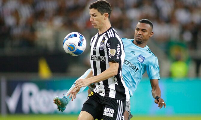 Nacho Fernandez del Atletico Mineiro contra Emelec por la Libertadores