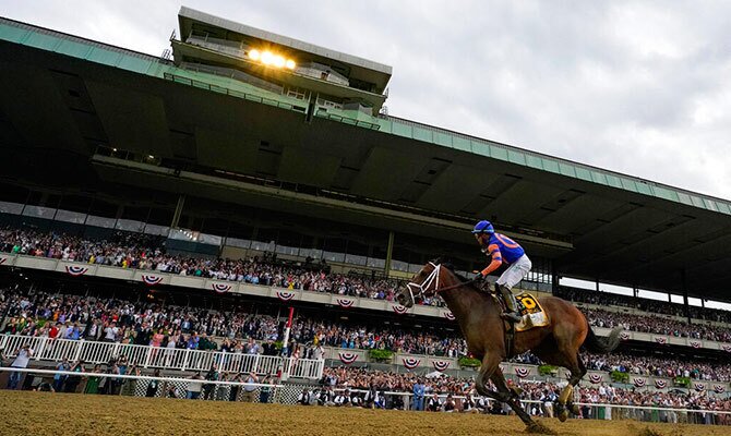 Mo Donegal conducido por Irad Ortiz Jr en su victoria en la ultima edicion de Belmont Stakes