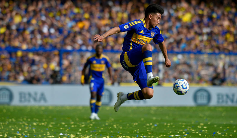 Guillermo Pol Fernandez de Boca en partido ante River