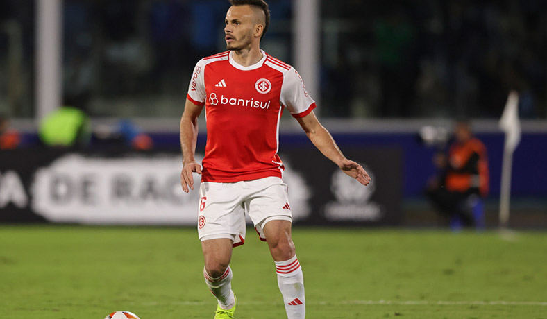 Rene de Internacional de Porto Alegre en Copa Sudamericana