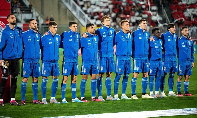 Jugadores de la Seleccion Italiana previo al partido de Eliminatorias contra Malta