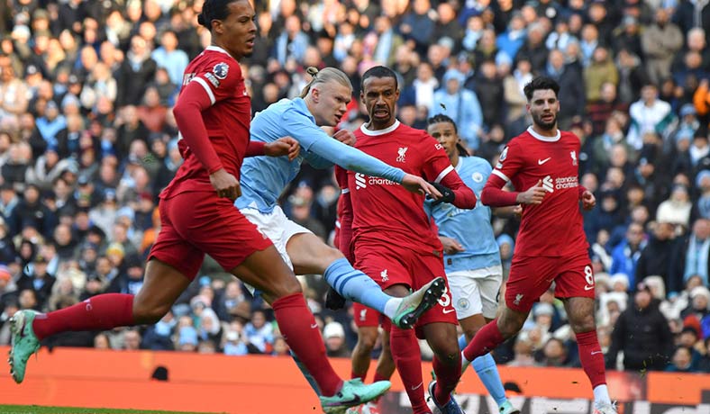 Erling Haaland del City en partido frente al Liverpool