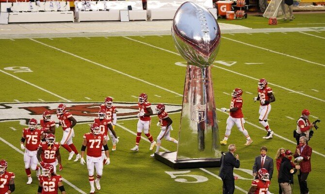 Los Kansas City Chiefs son favoritos en el Super Bowl LV para superar a Tampa Bay Buccaneers