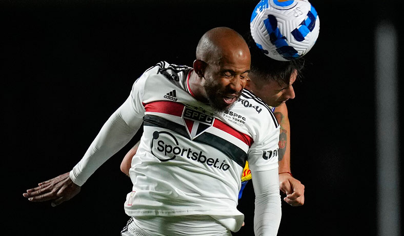 Acción de un partido de Sao Paulo en Copa Sudamericana