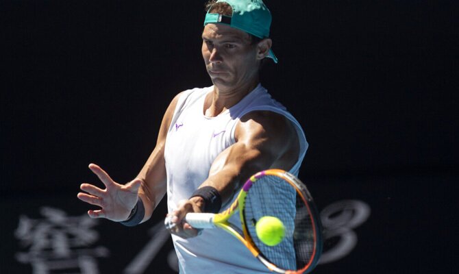 Imagen de Rafael Nadal, uno de los favoritos en las apuestas en el Open de Australia en 2022.