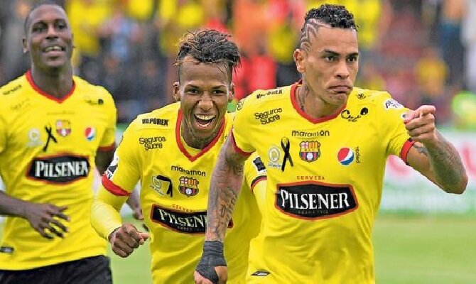 Los jugadores de Barcelona SC celebran un gol. Conoce las cuotas Barcelona SC vs Universidad Católica.