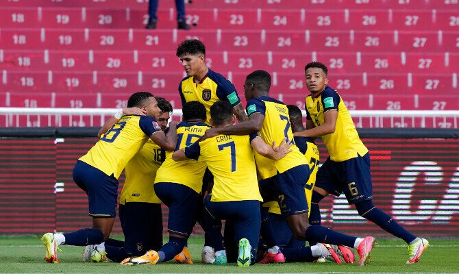 Apuestas para el Chile vs Ecuador, duelo entre dos equipos que llegan en racha positiva.