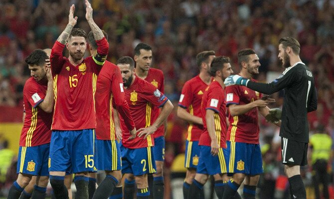 Ramos, Koke, De Gea y otros más celebran un triunfo. Conoce las cuotas del España vs Suiza.