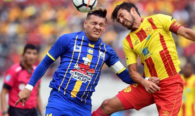 Delfin SC contra SD Aucas