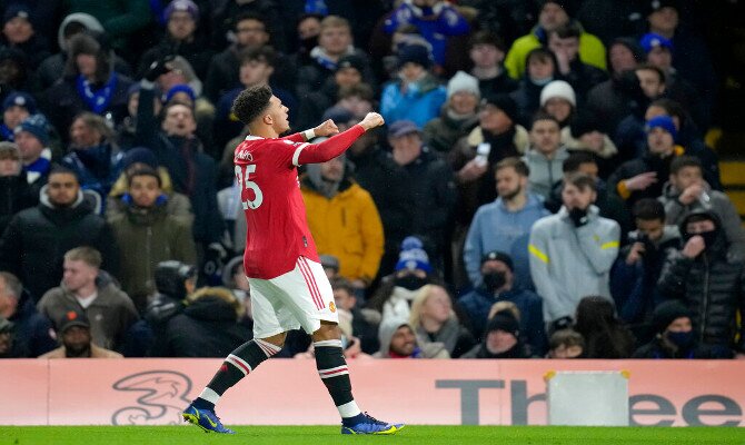 Jadon Sancho celebra un gol anotado. Picks Manchester United vs Arsenal, Premier League.