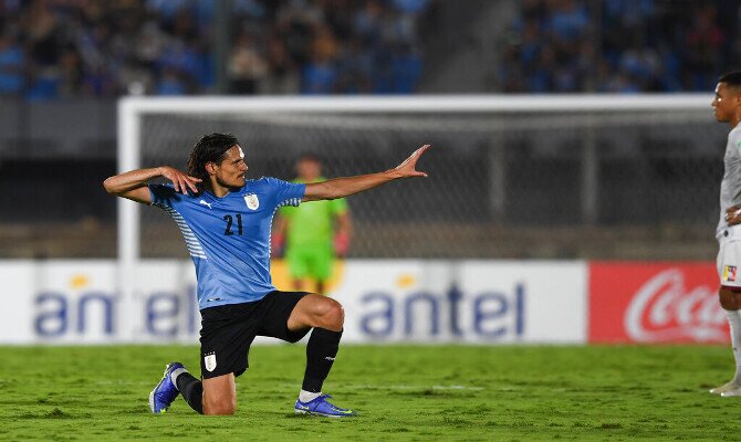 Cuotas para el partido clave entre Uruguay vs Perú, donde Cavani busca volver a golear.